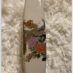 VTG Japanese - Yamaji Vase - Peacocks and Peonies Square Vase (Size: 9.5" Tall)